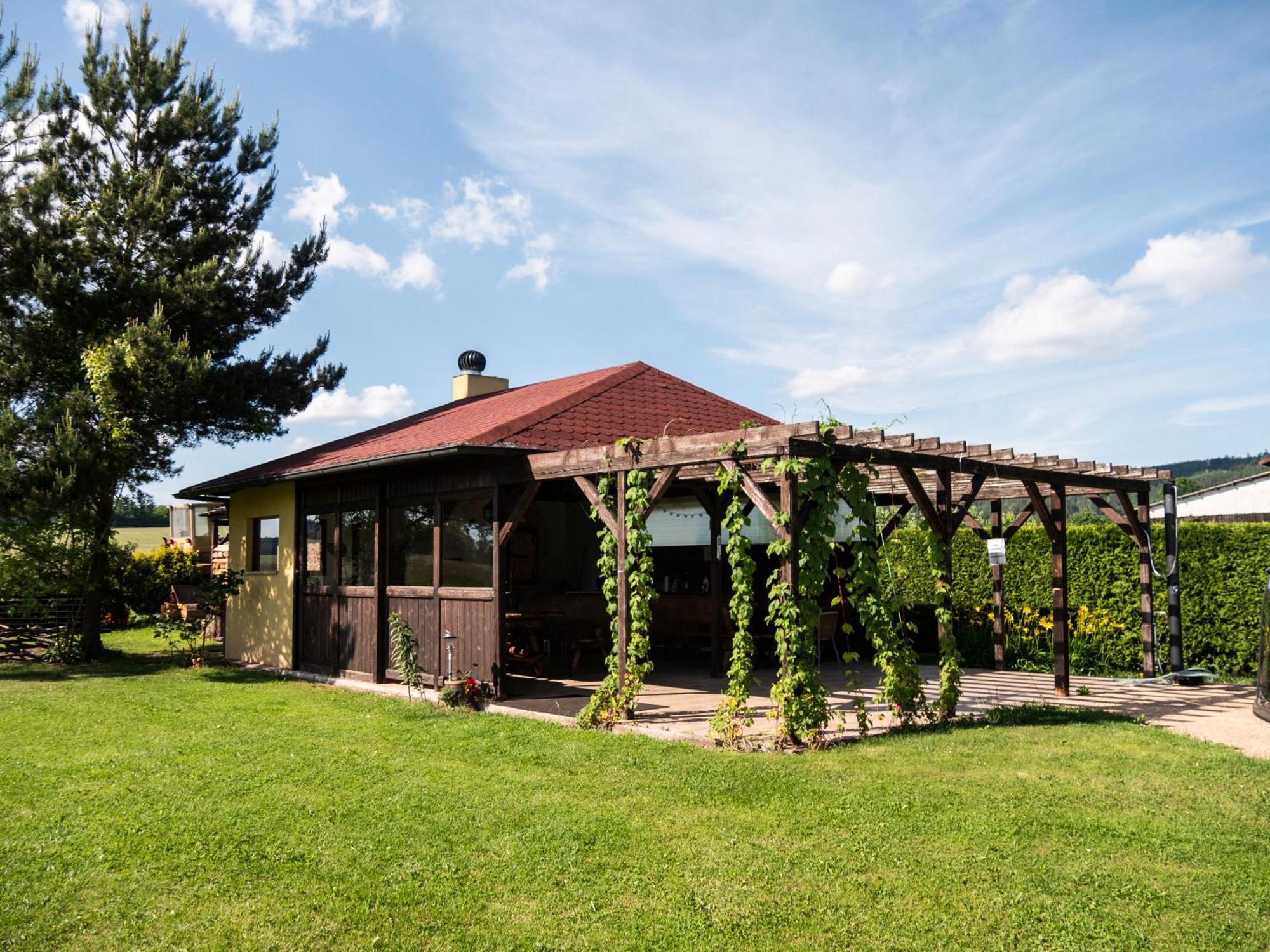 Hotel Penzion Benešov Broumov Exterior foto